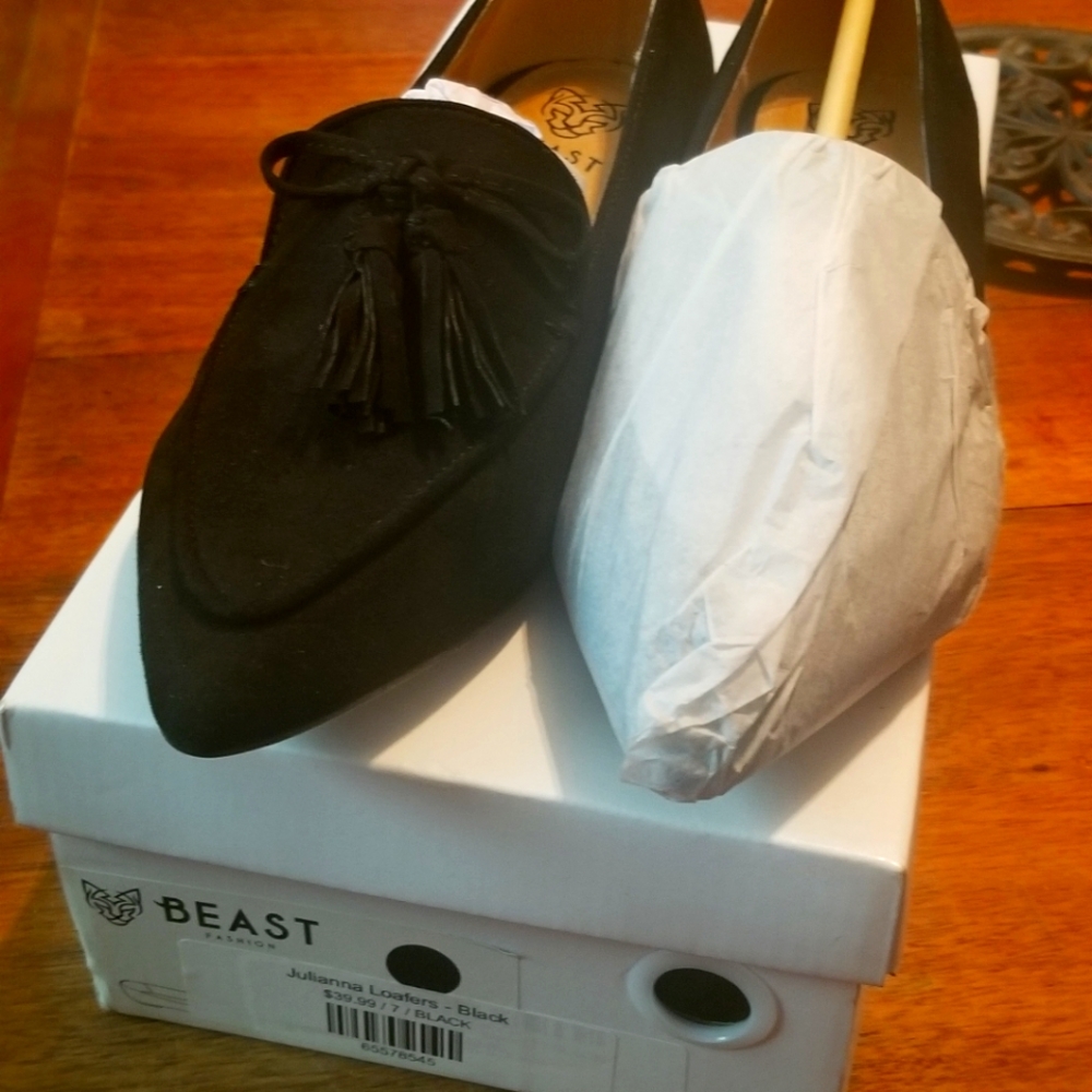 Black flats